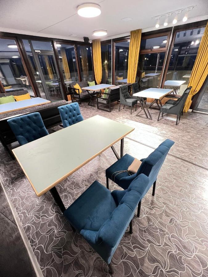 Mongu Hotel Karakol Bagian luar foto