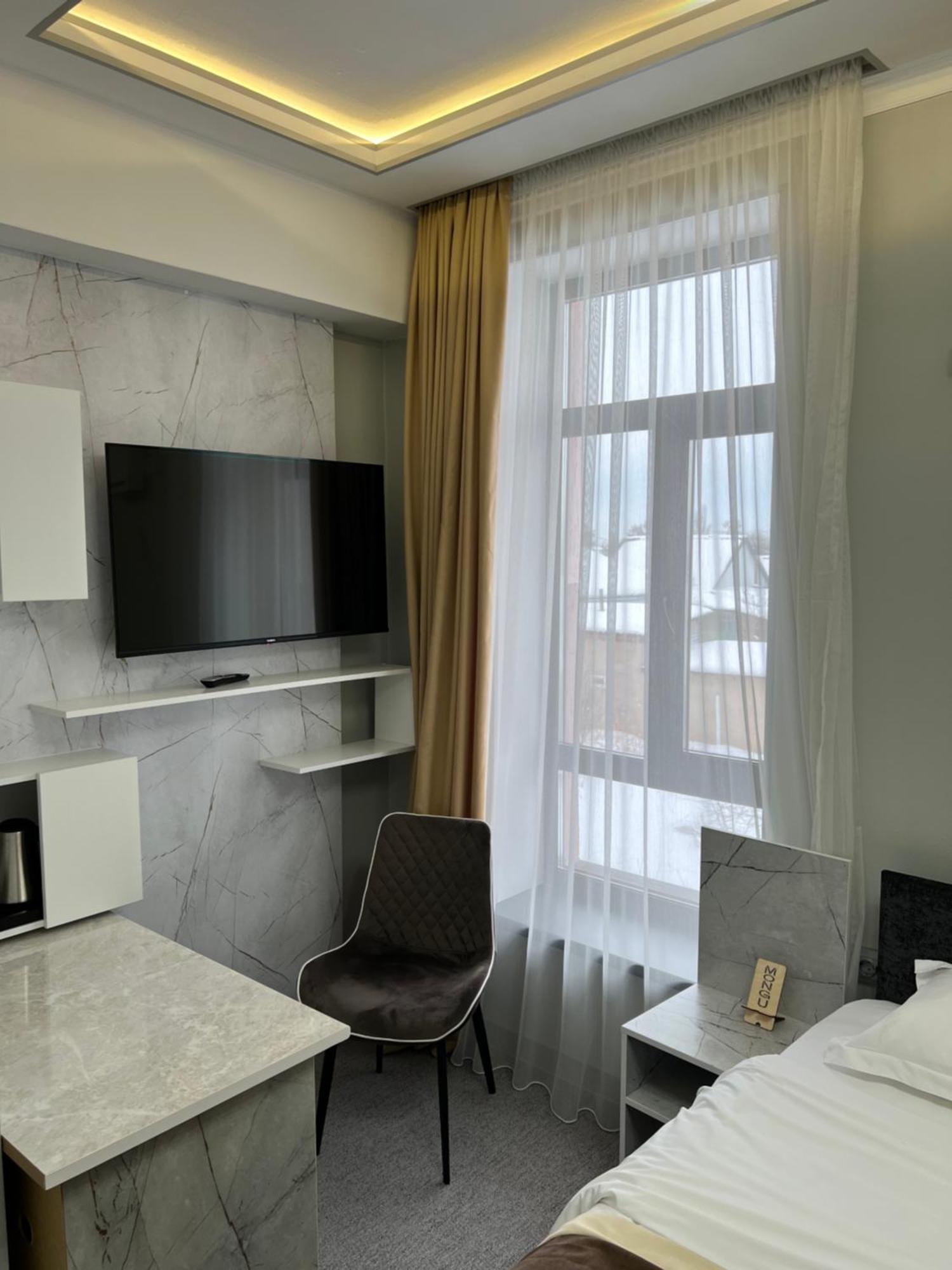 Mongu Hotel Karakol Bagian luar foto